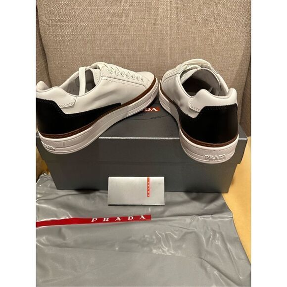 Prada Men’s low top leather sneaker white size 5,5 EU 38,5-39 - Picture 3 of 13